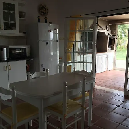 Hébergement de vacances Pinhal Dos Combros *
